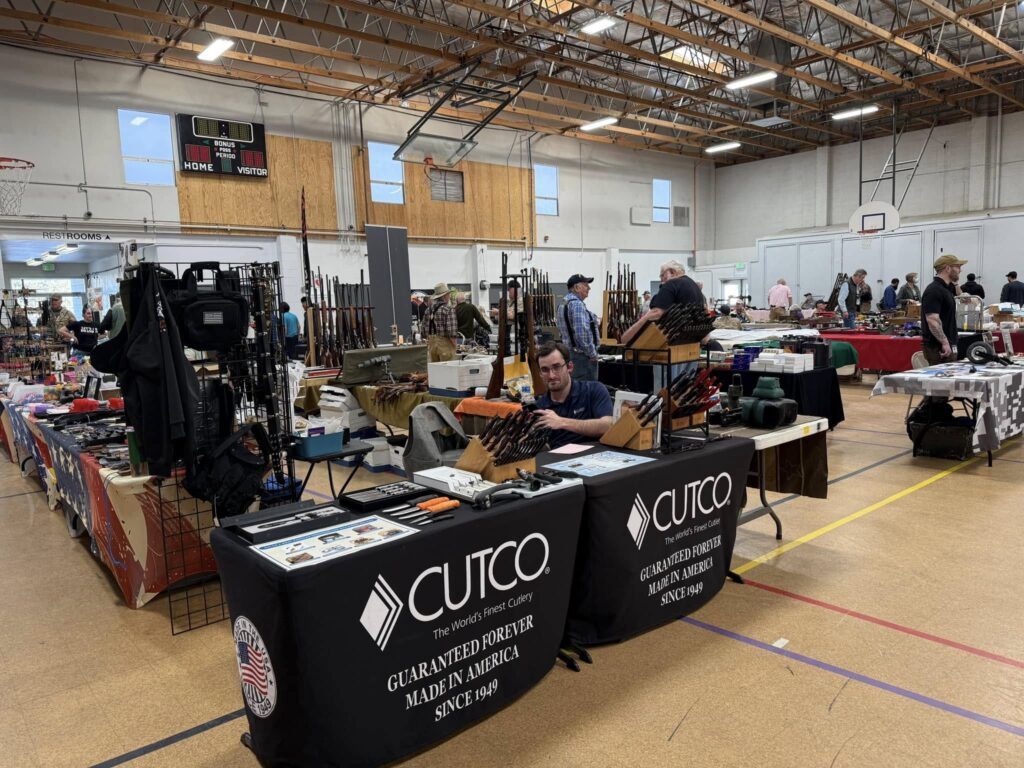 American Dream Gun Show - Galley