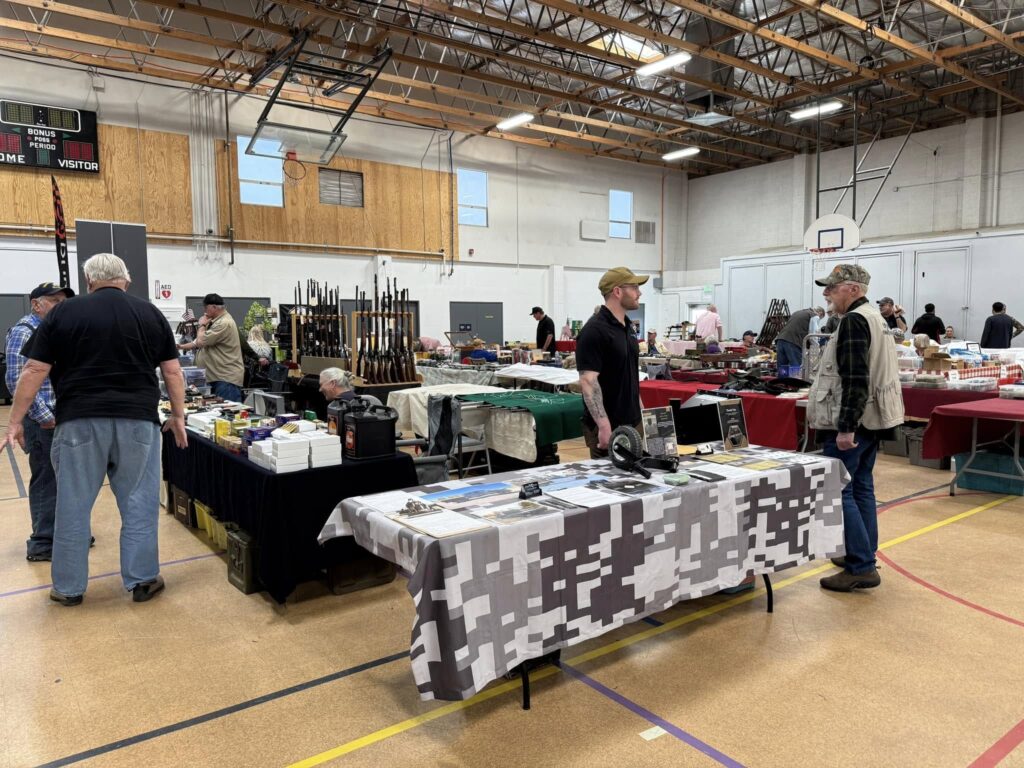 American Dream Gun Show - Galley