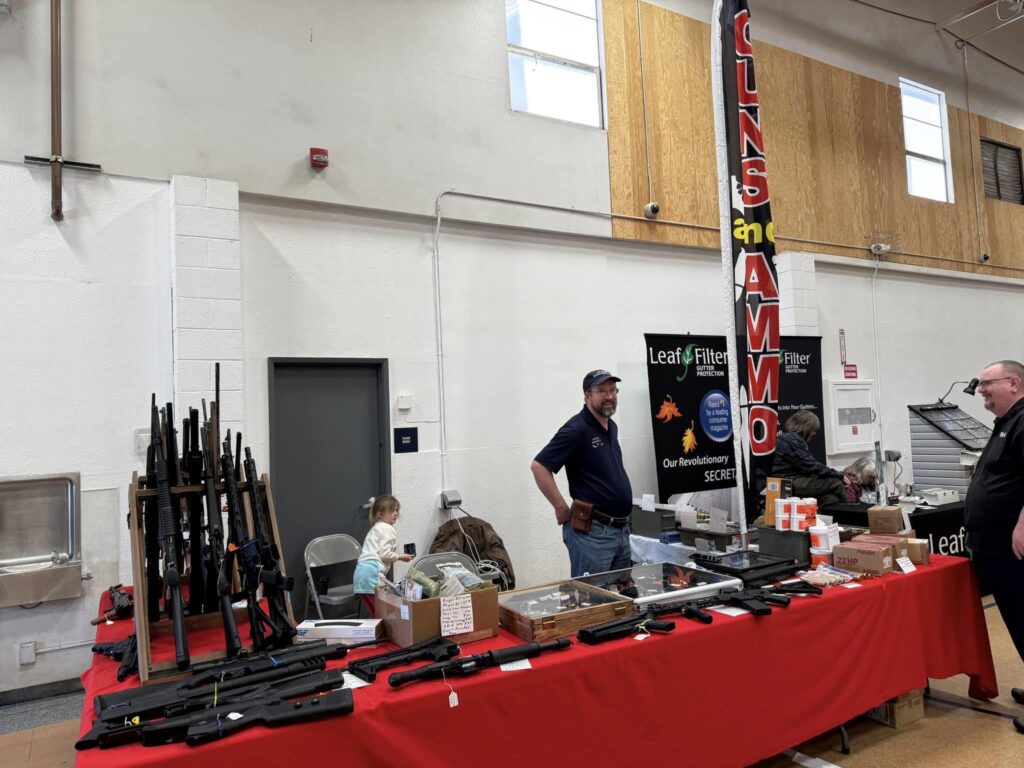 American Dream Gun Show - Galley